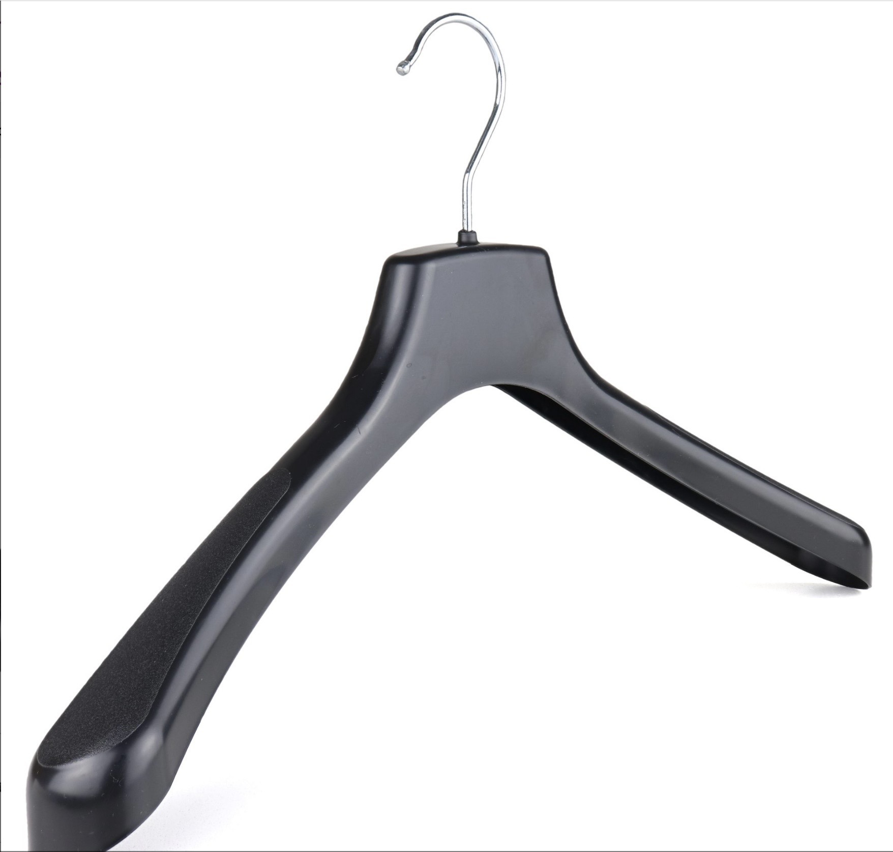 Black plastic Hanger with flocked shoulder